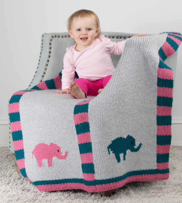 Instructions to Loom-Knit an Animal Baby Blanket
