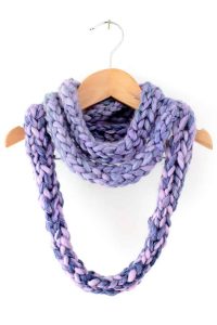 Finger Knitting Infinity Scarf Instructions
