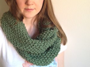 Infinity Scarf Knitting Pattern for Beginners