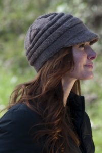 Women’s Knit Hat with Brim